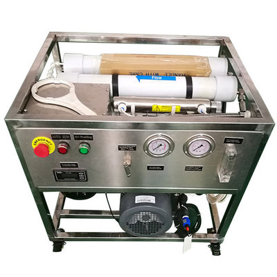50HZ Seawater RO Plant ، 5000LPH محطة تحلية مياه البحر 15 بار