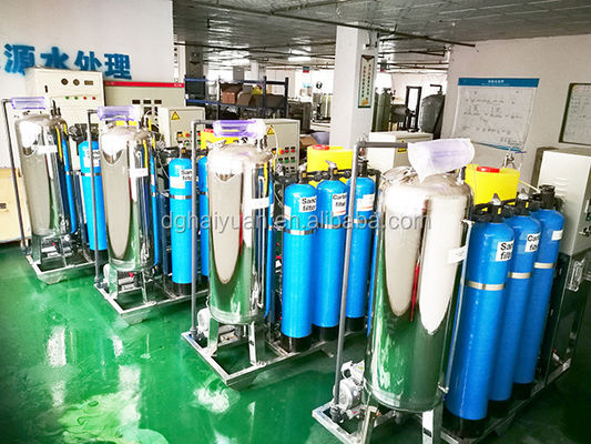 معالجة المياه بالرشح النانوي FRP 10m3 / Hr بمضخة Grundfos