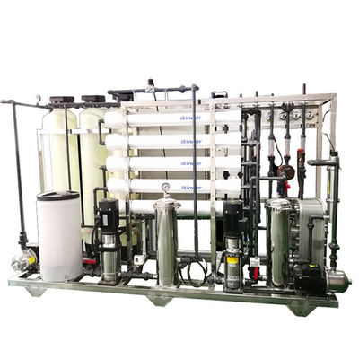 مصنع RO للتناضح العكسي التجاري 500 LPH مع أنبوب الضغط UPVC