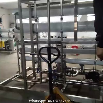 مصنع RO للمياه المالحة 4KW ، أنظمة معالجة المياه المالحة 280 كجم