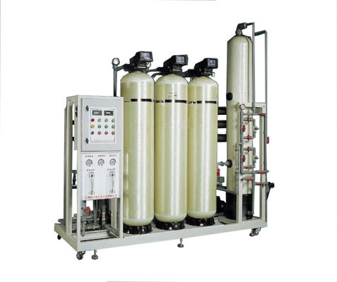 1.5kw نظام المياه منزوع الأيونات للمختبر 50LPH مع PLC كونتراول