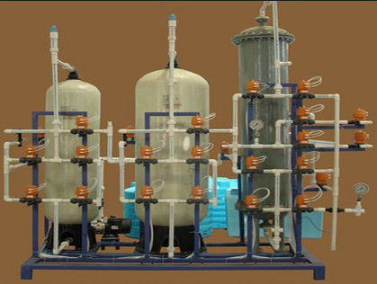 SUS304 محطة مياه منزوعة المعادن خالية من الصوديوم مع مضخة CNC