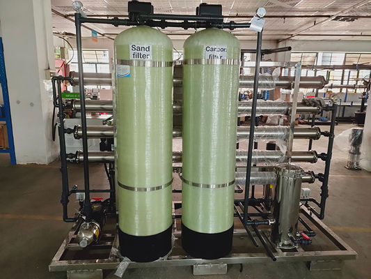 2000LPH أنظمة تنقية المياه بالتناضح العكسي